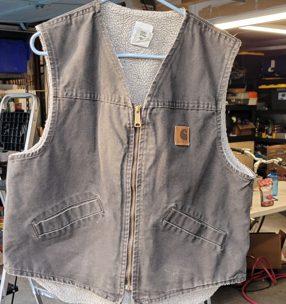 Carhartt vest Large Reg